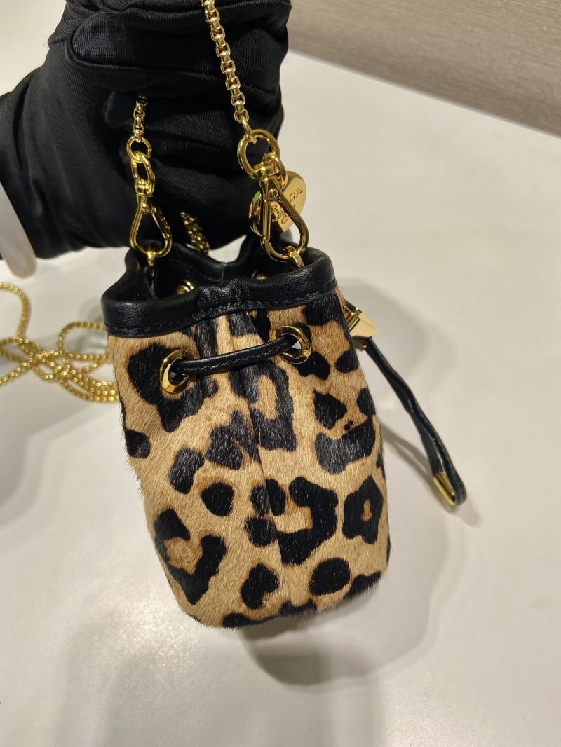 Pra*a bucket bags